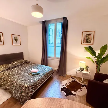 Alize Studio Cosy Dans Residence Privee Avec Patio A Proximite